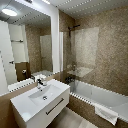 Penthouse Moderne Vue Ideal Pour Sejour En Famille Olas Lägenhet Estepona